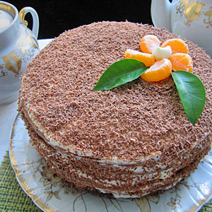 Шоколадный торт на сковороде - фото