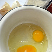 Соединим яйца и сахар - фото