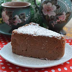 Фото - рецепт шоколадного торта из печенья без выпечки