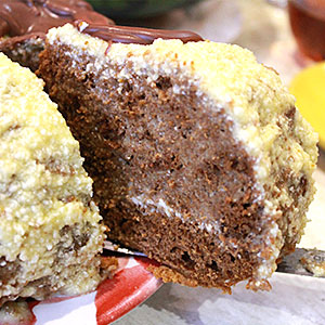 Торт с черносливом и грецким орехом - фото