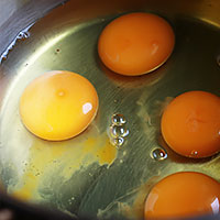 Разобьем яйца